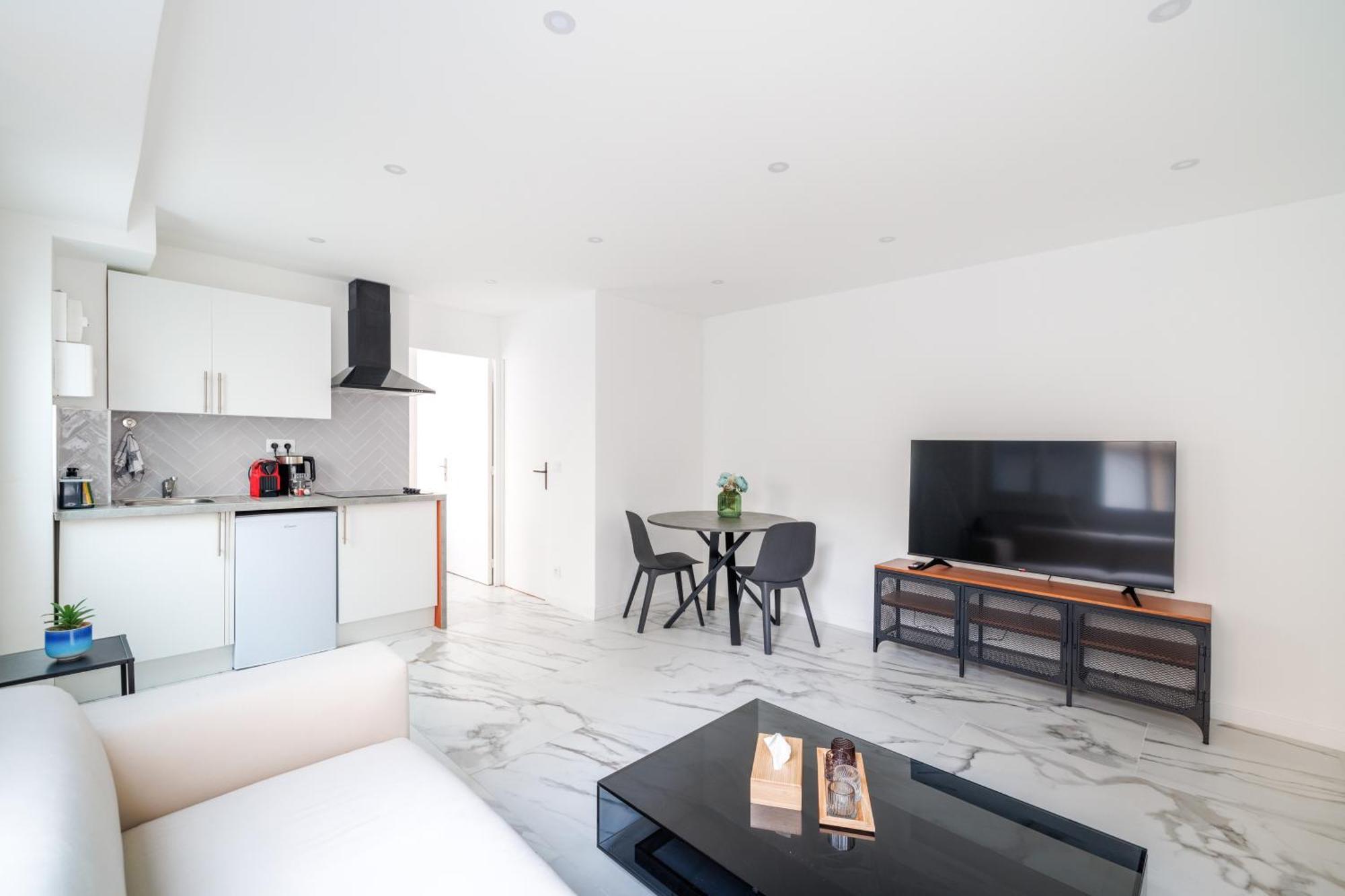 Spacious Flat For 4 People #1 Asnières Esterno foto