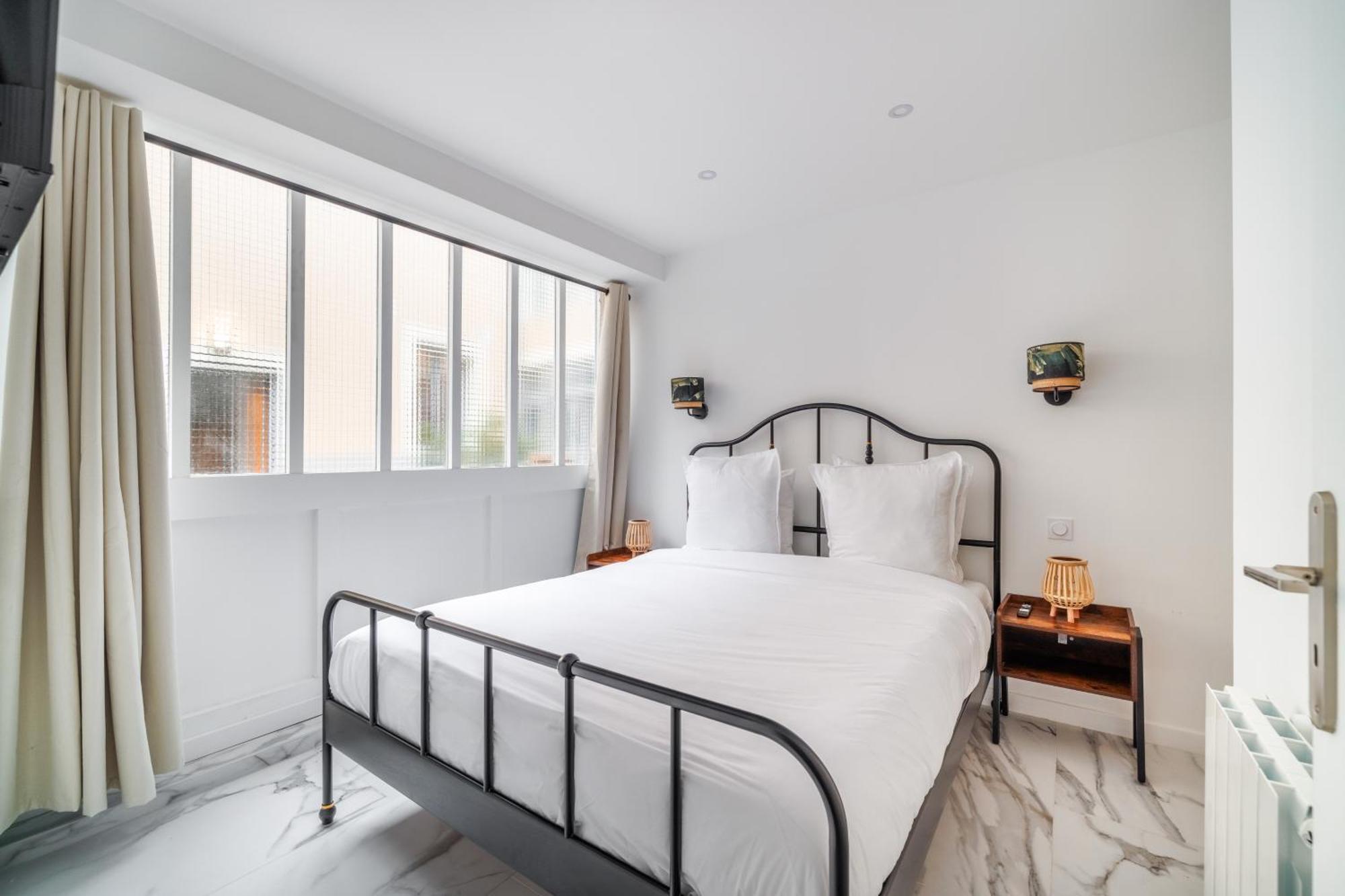 Spacious Flat For 4 People #1 Asnières Esterno foto
